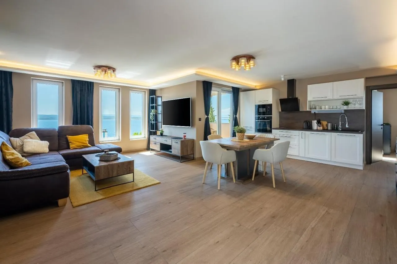 Dolly Lux Apartment Crikvenica
