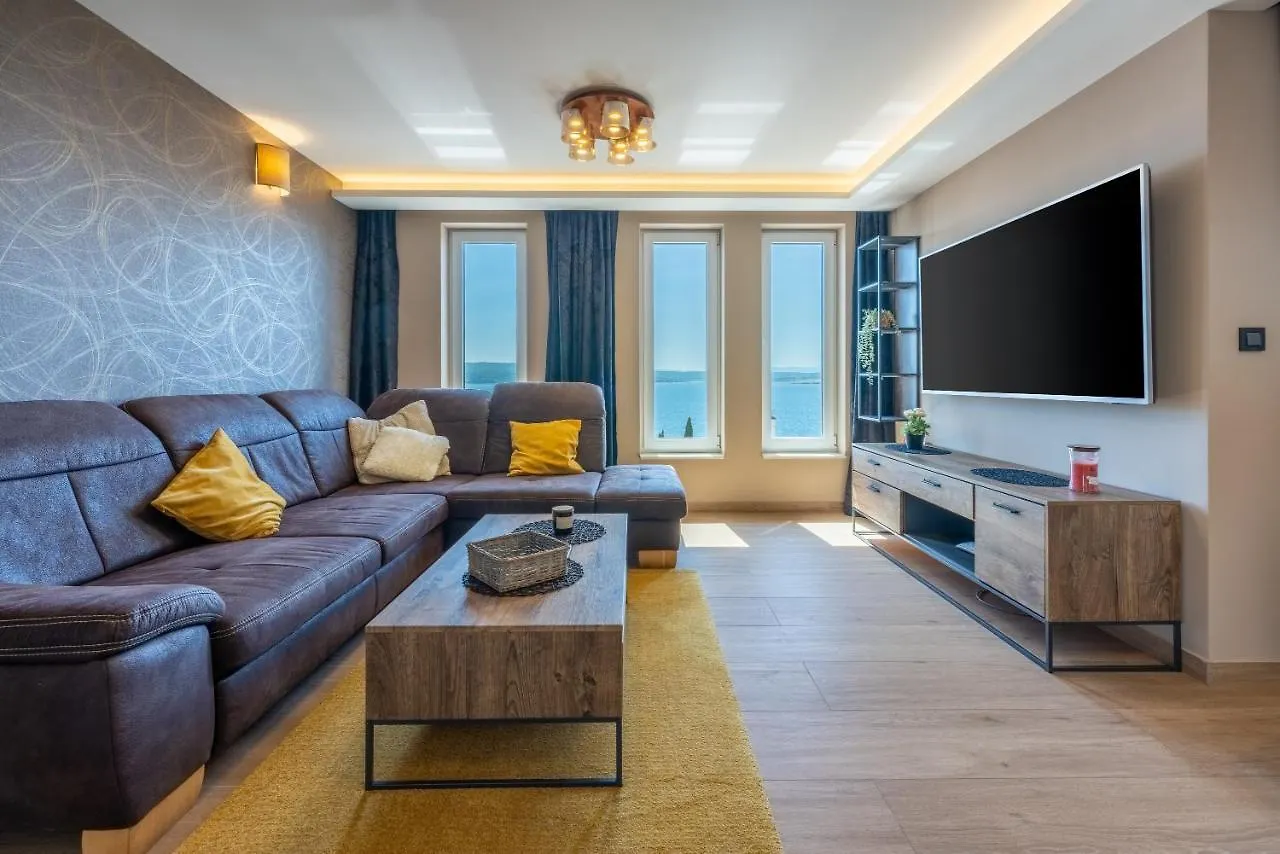 Dolly Lux Apartment Crikvenica 0*,  Croatia